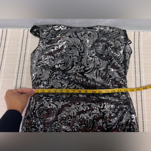 Lauren Ralph Lauren Silver Mesh Sequin Cocktail Dress Size 10 - Picture 12 of 12